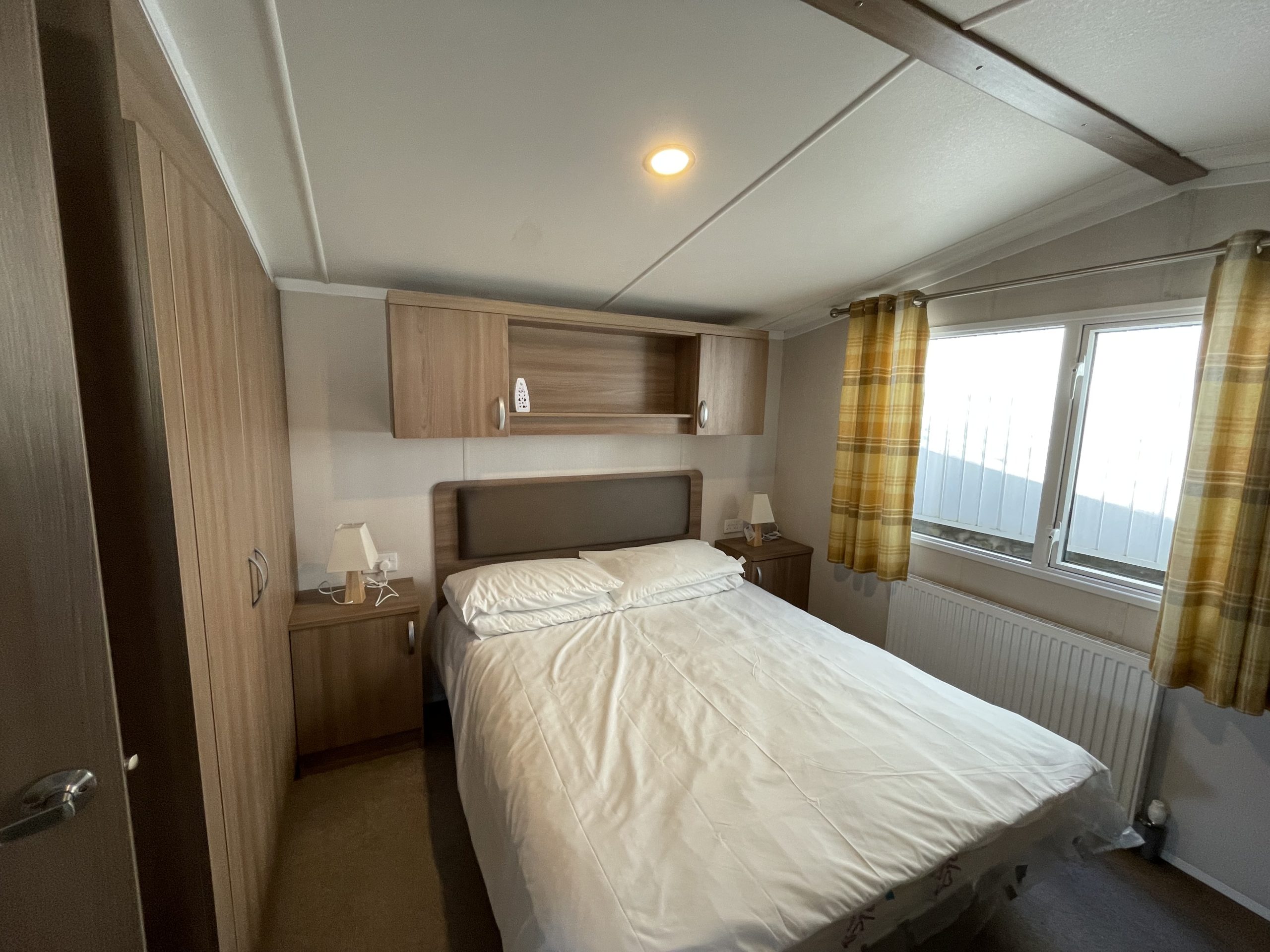 Swift Bordeaux Holiday Home For Sale, Amroth Castle